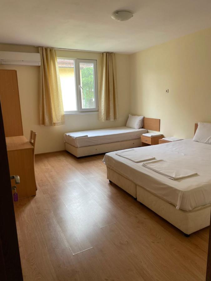 Комплекс За Гости Малки Воден Hotell Malki Voden Eksteriør bilde